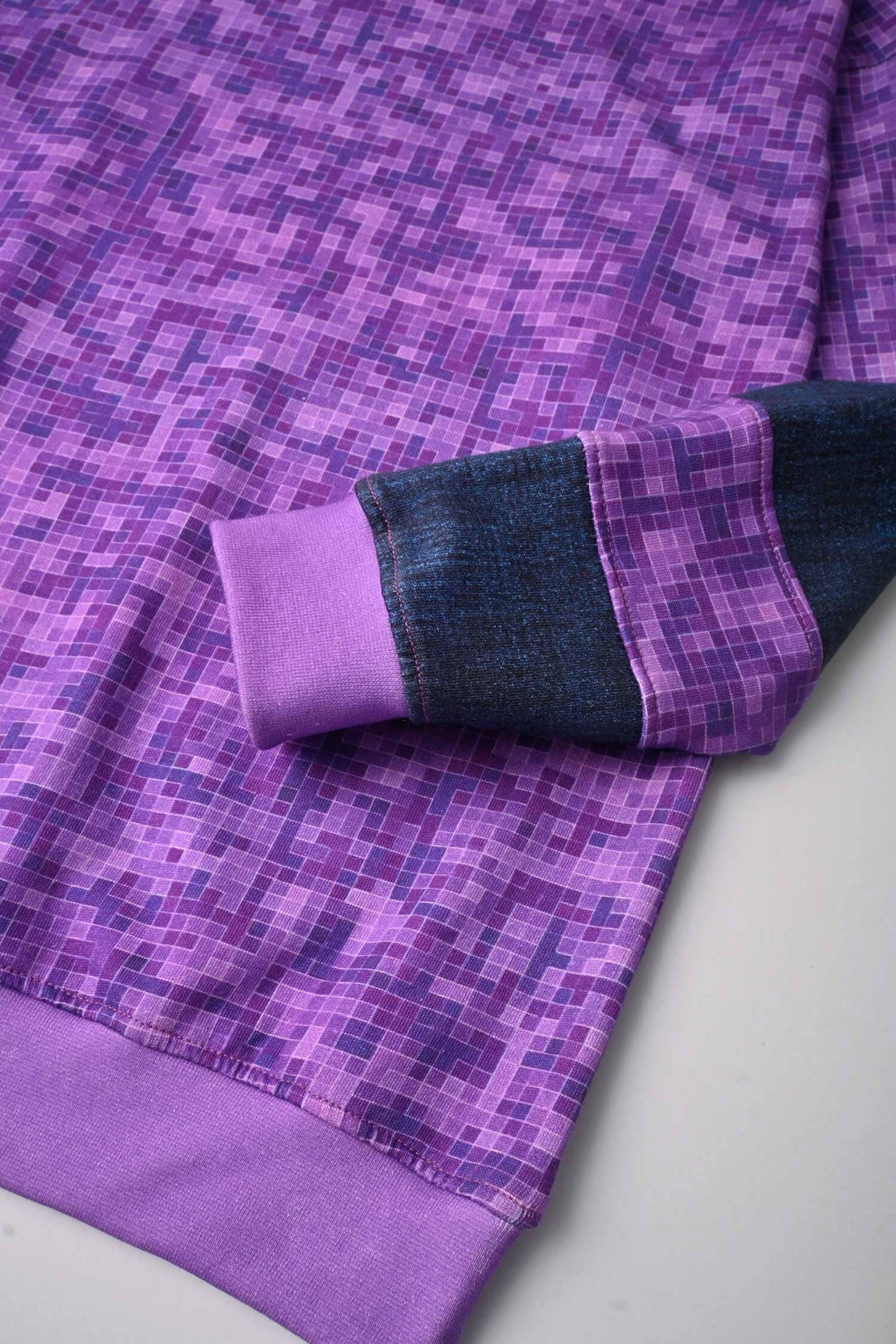 East West Women's Gingham Texture Digital Printed Terry Sweat Shirt Women's Sweat Shirt East West