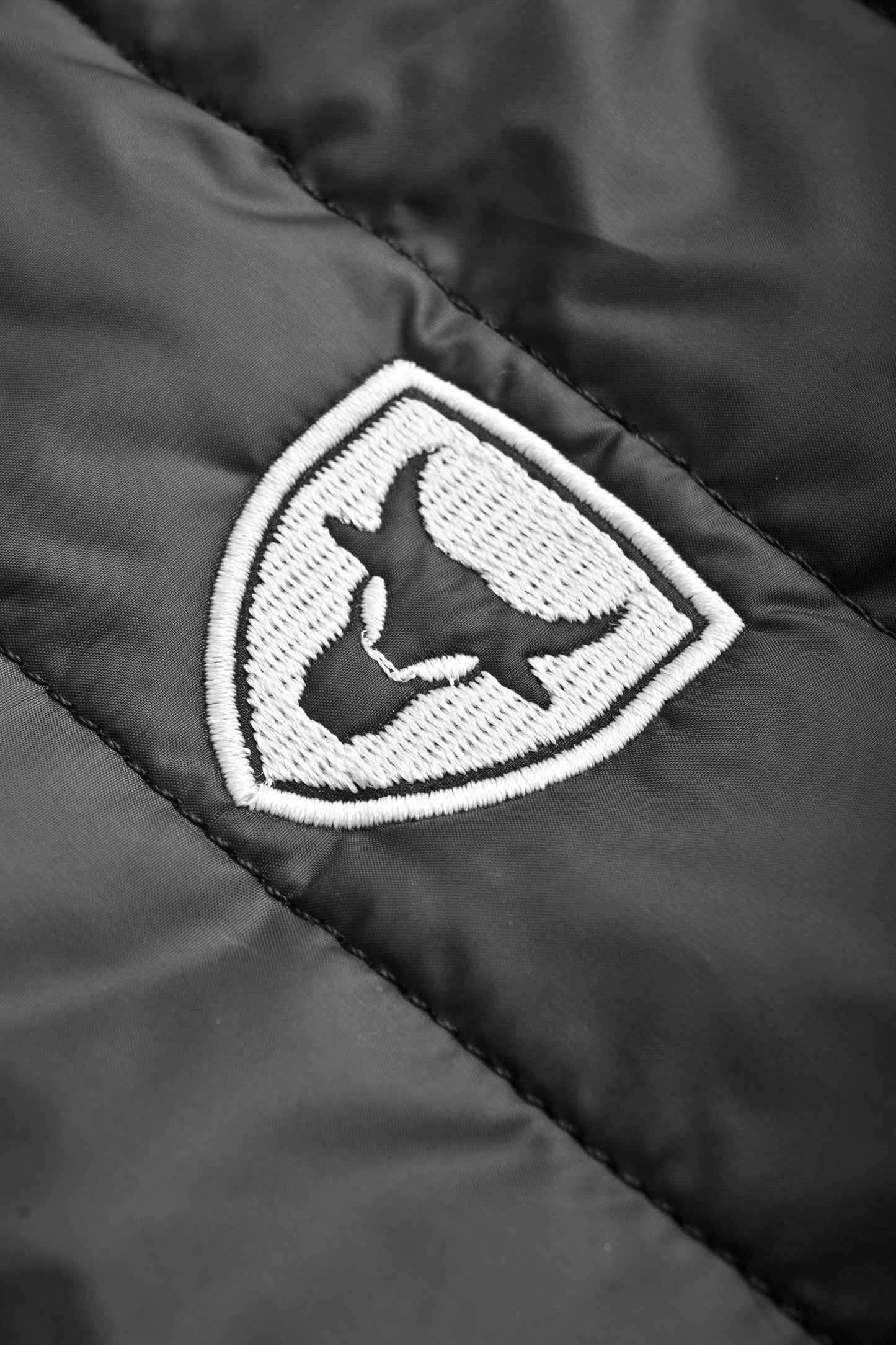 Burnt Soul Men's Bull Embroidered Body Warmer Puffer Gilet Men's Gilet IBT