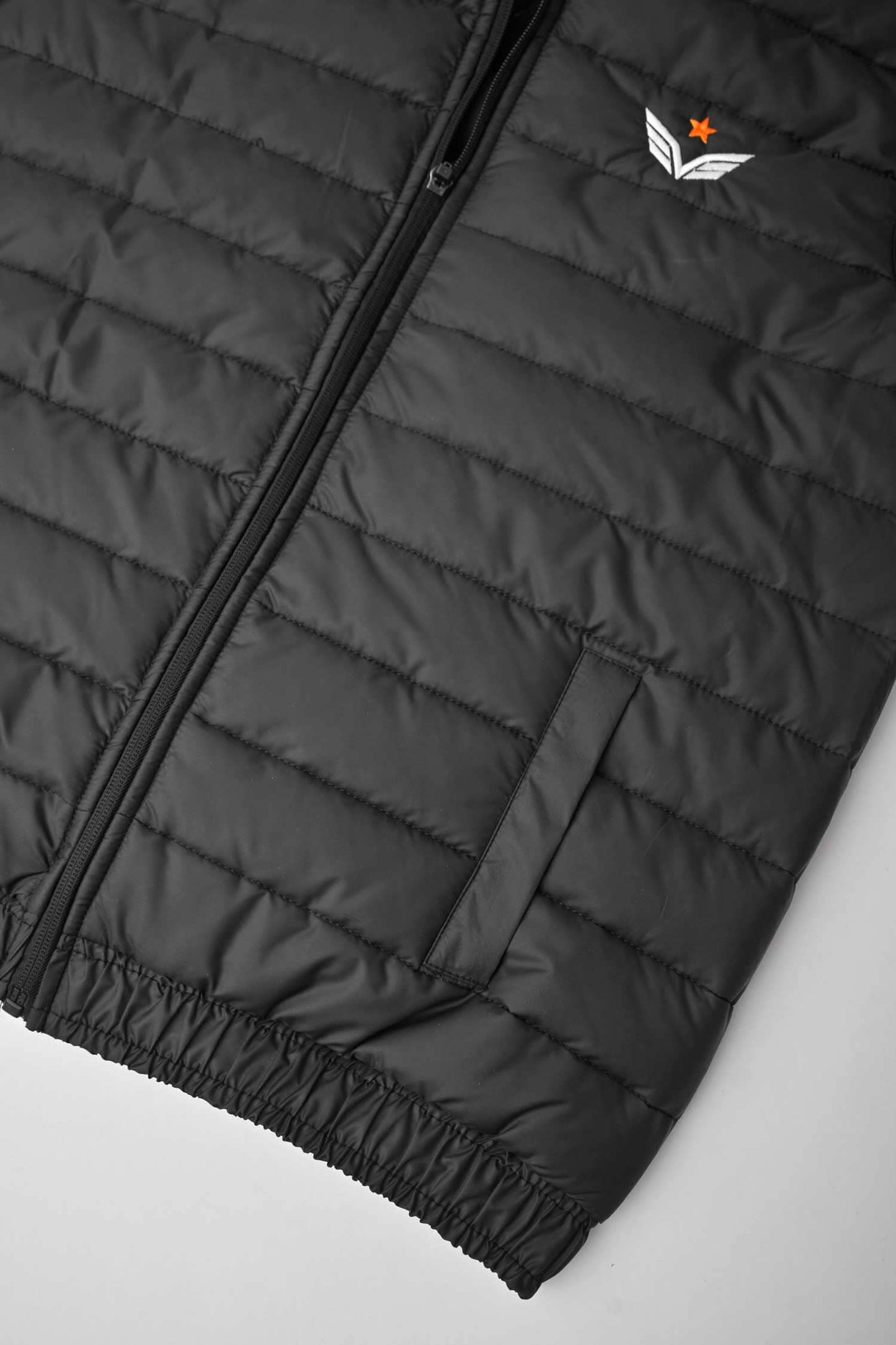 The Burnt Soul Men's Star Embroidered Sleeveless Puffer Gilet Men's Gilet IBT