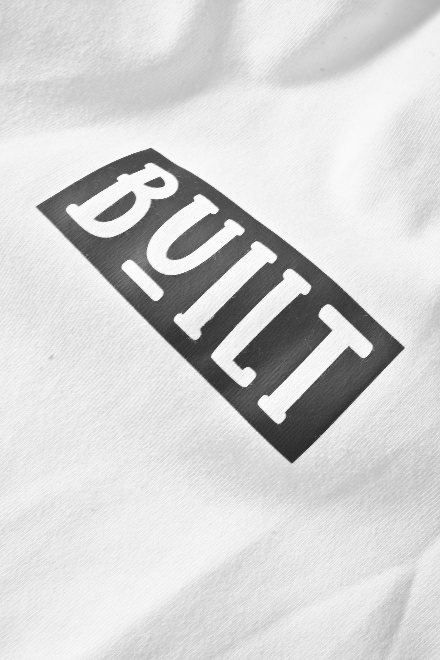 Men's Built Printed Crew Neck Tee Shirt