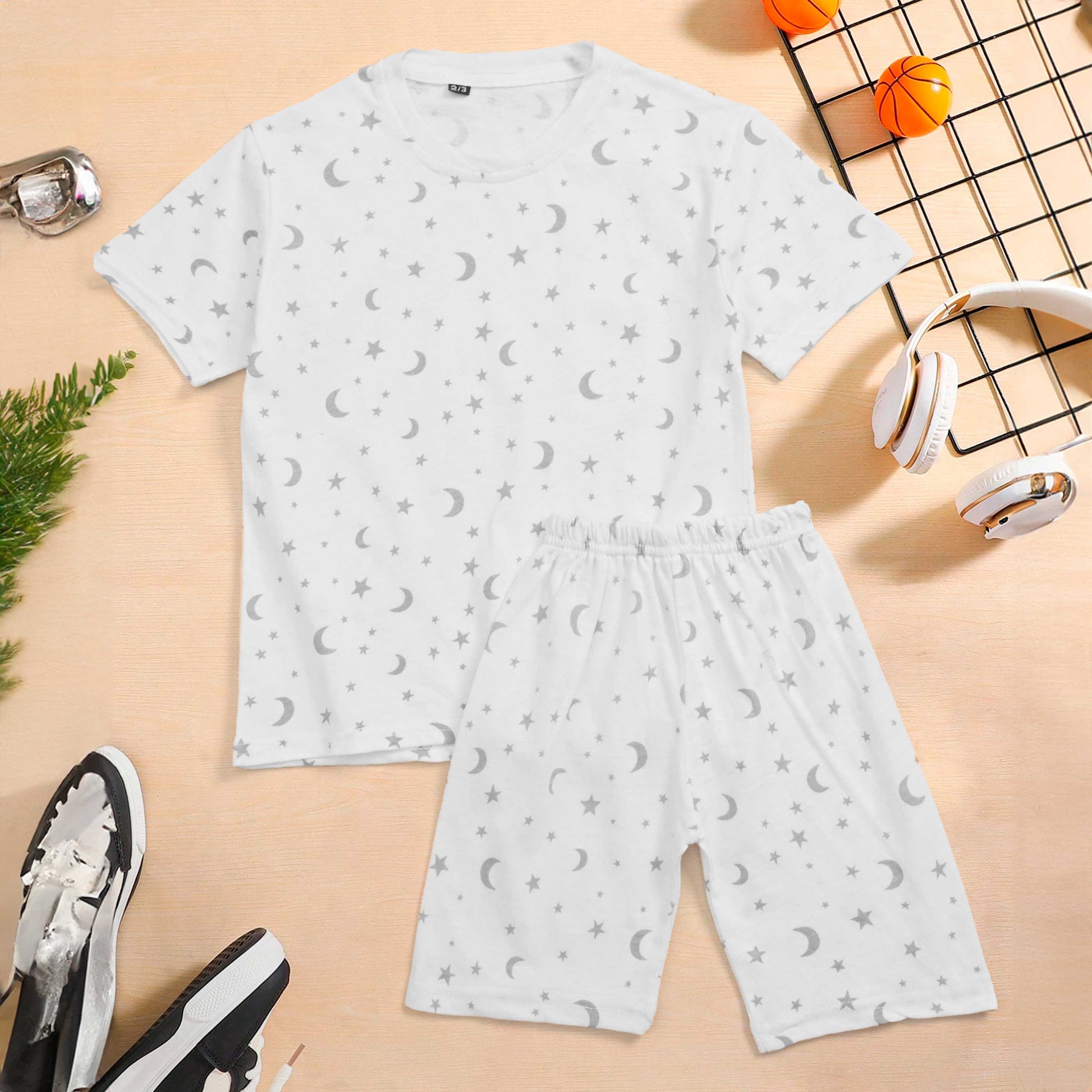 Kid's Classic Star & Moon Printed Tee Shirt & Shorts Set