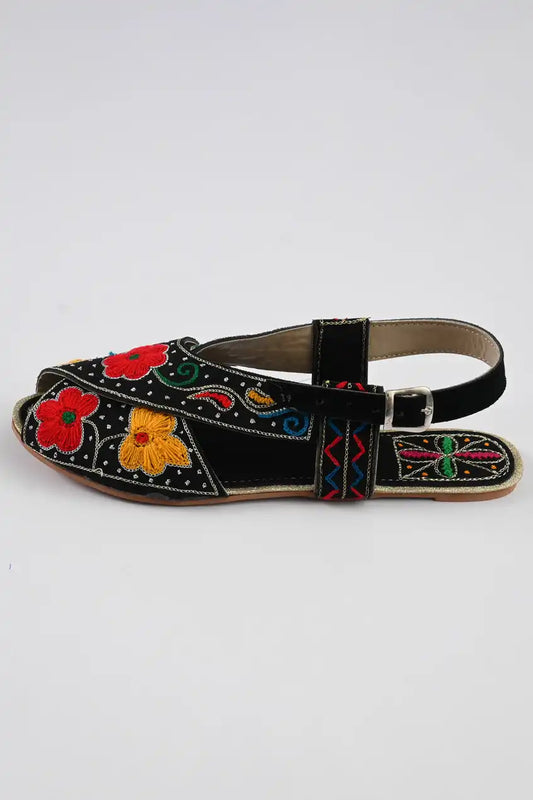 Women's Salamanca Flower Embroidered Design Peshawri Chappal
