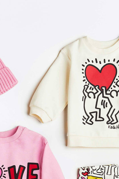 HM Kid's Heart Printed Minor Fault Terry Sweat Shirt Kid's Sweat Shirt SNR 