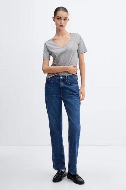 Berydale's Signature Comfort: Women's Premium Cotton Blend V-Neck Tee Women's Tee Shirt Image 