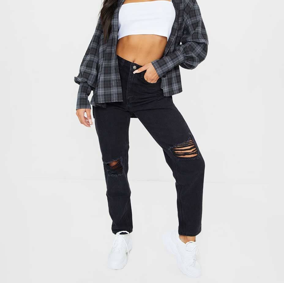 Distressed Knee-Cut Ripped Jeans – DUCLAIRE