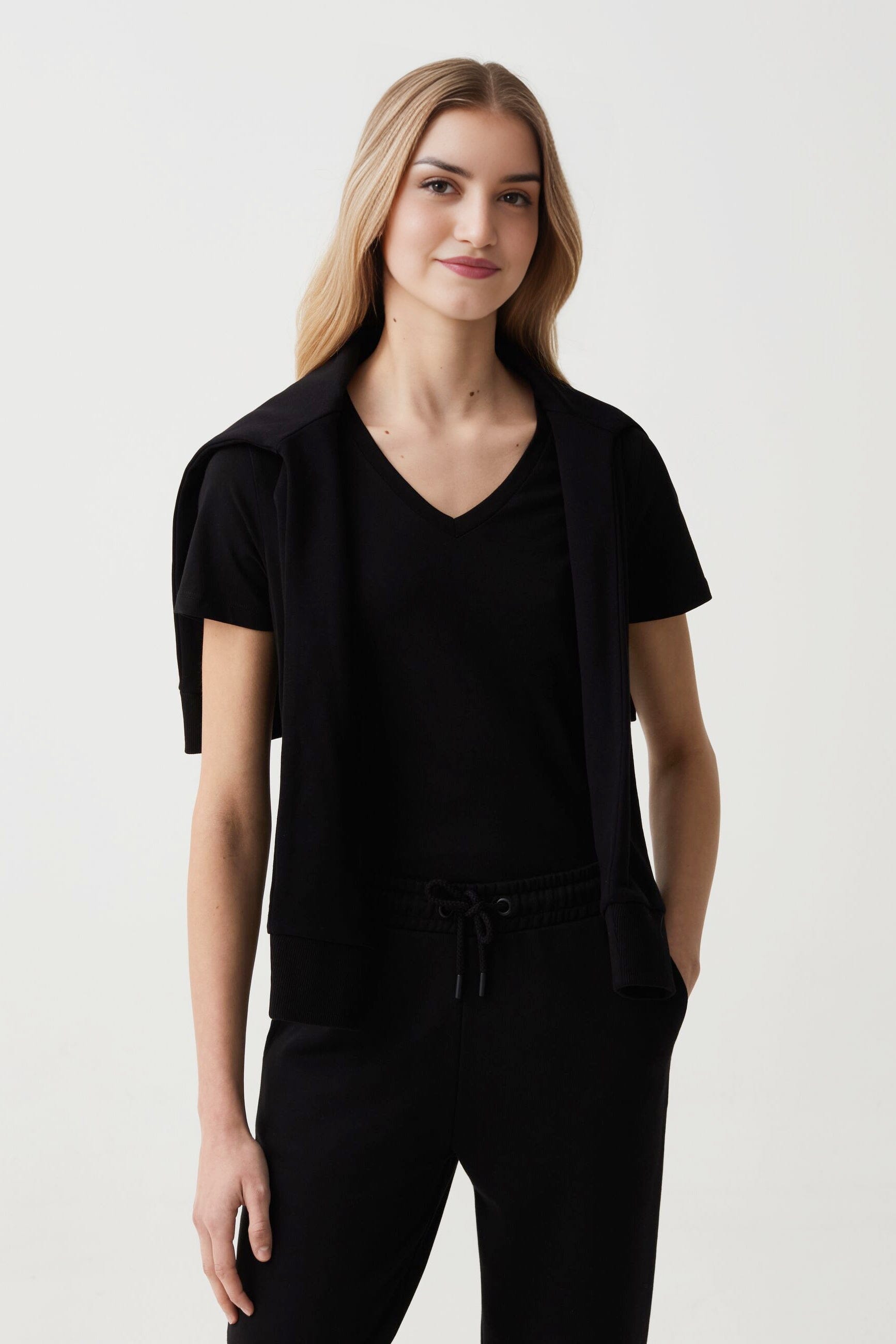 Berydale's Signature Comfort: Women's Premium Cotton Blend V-Neck Tee Women's Tee Shirt Image 