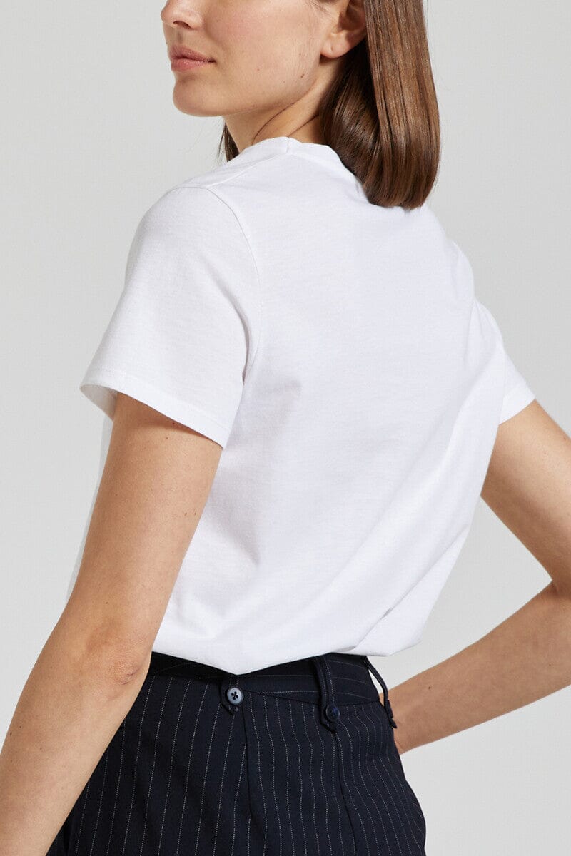 Berydale's Signature Comfort: Women's Premium Cotton Blend V-Neck Tee Women's Tee Shirt Image 