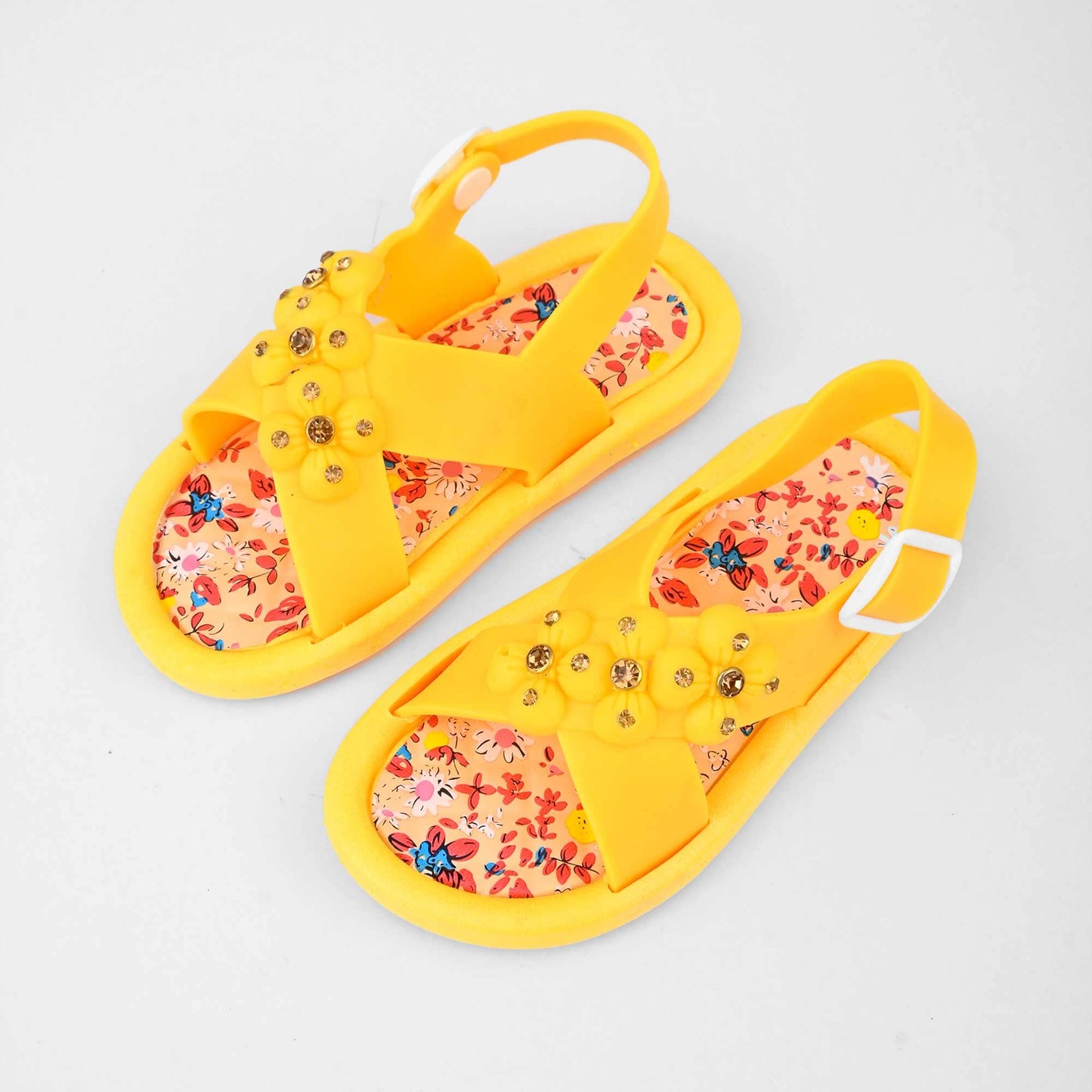 Seven Eleven Girl's Cross Over Style Comfort Sandals Girl's Shoes RAM Yellow EUR 20 