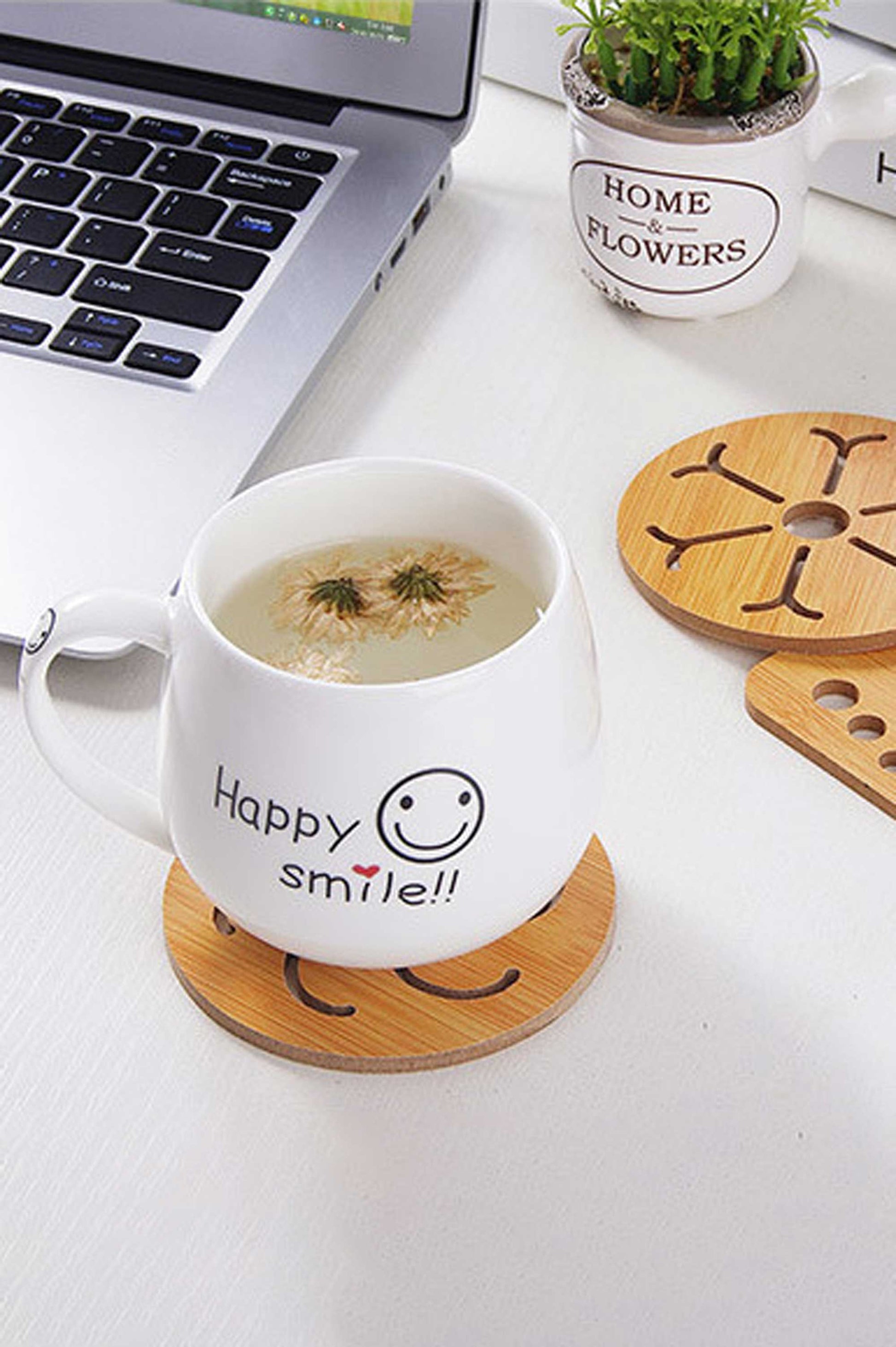 Round Cafe Wooden Hot Dish Coasters Crockery RAM 