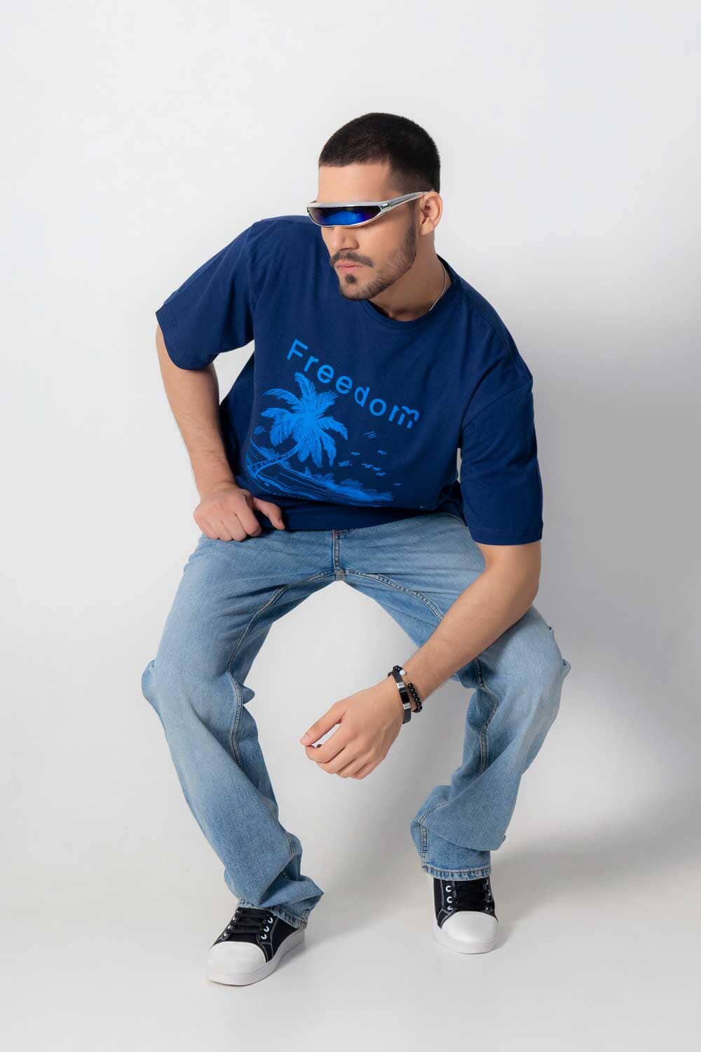 USQUARED Unisex Freedom Drop Shoulder Oversized Tee Shirt