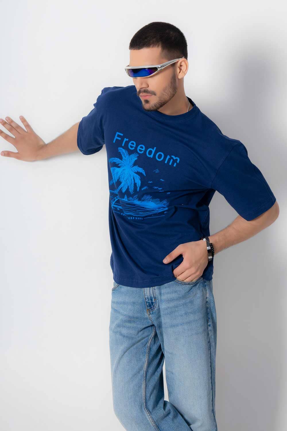 USQUARED Unisex Freedom Drop Shoulder Oversized Tee Shirt