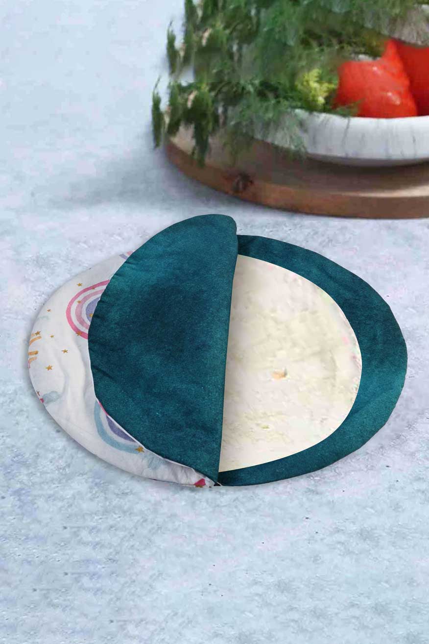 Arty Printed Design Cozy Bread Cover