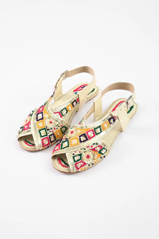 Women's Teruel Embellished Design Peshawri Chappal