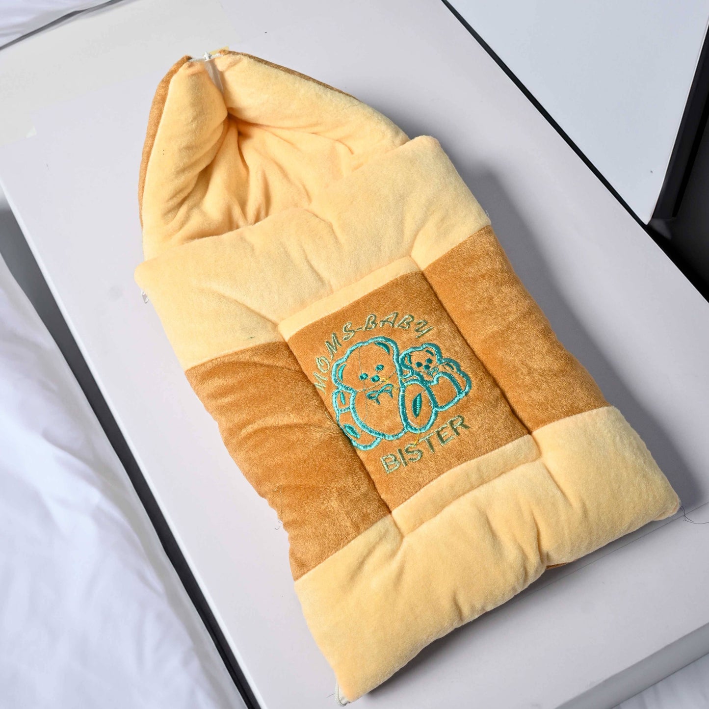 Baby Comfort Sleeping Velvet Carry Bed Blanket CPUS Yellow & Brown 