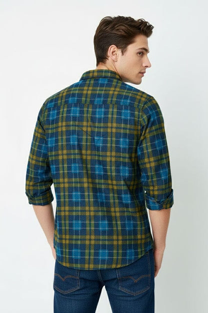 Scanners Men's Plaid Casual Shirt