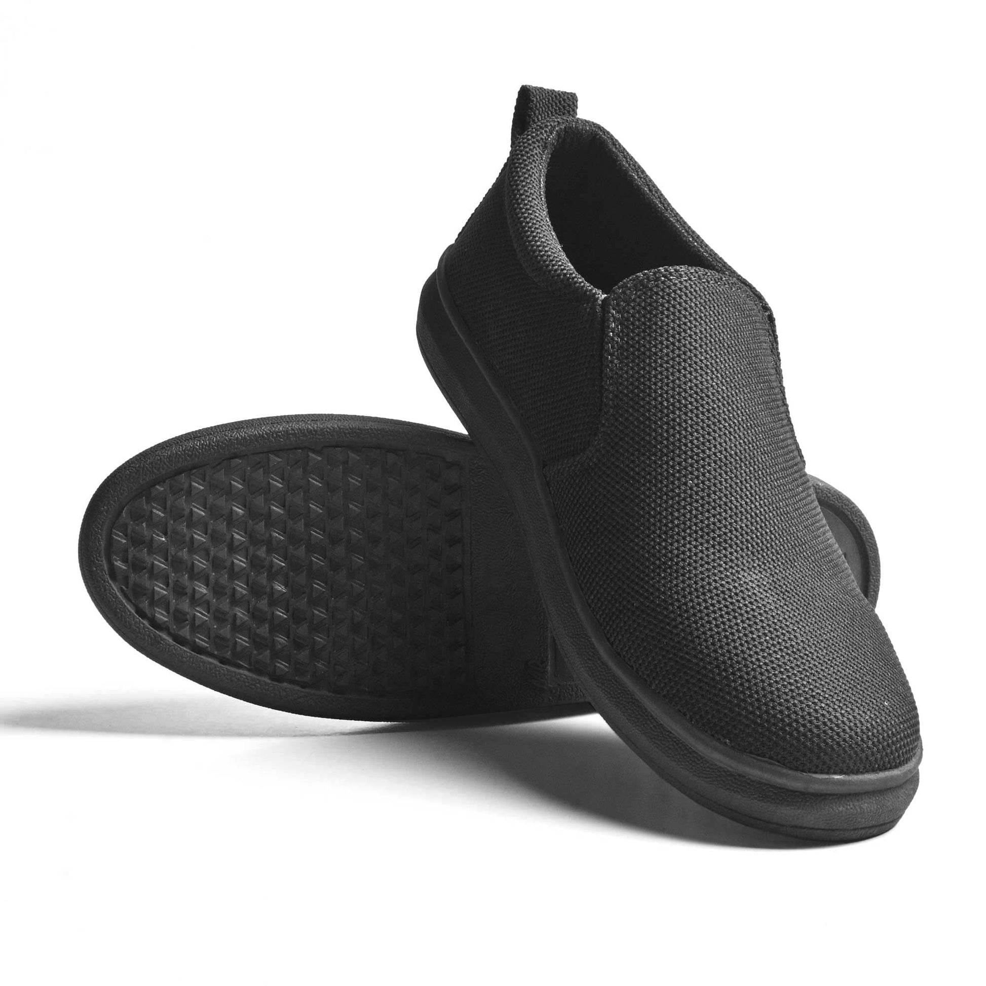 Men's Classic Comfortable Slip On Tampere Sneaker Shoes Men's Shoes SNAN Traders Black EUR 39 