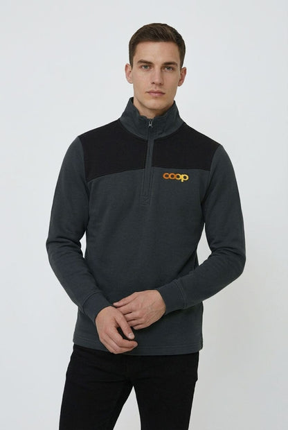 Cut Label Men's Embroidered Quarter Zipper Sweatshirt