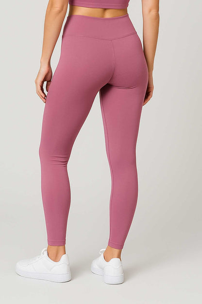 USQUARED Women's Activewear Twin Set