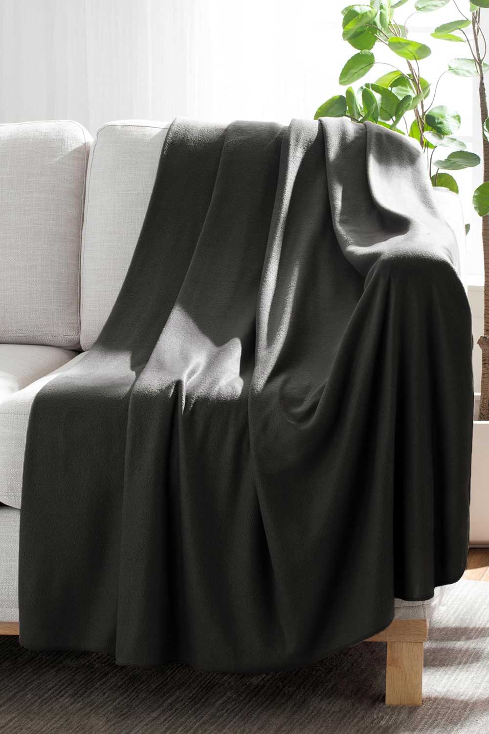 Polo Republica Polar Fleece Home and Travel Blanket Blanket Image 