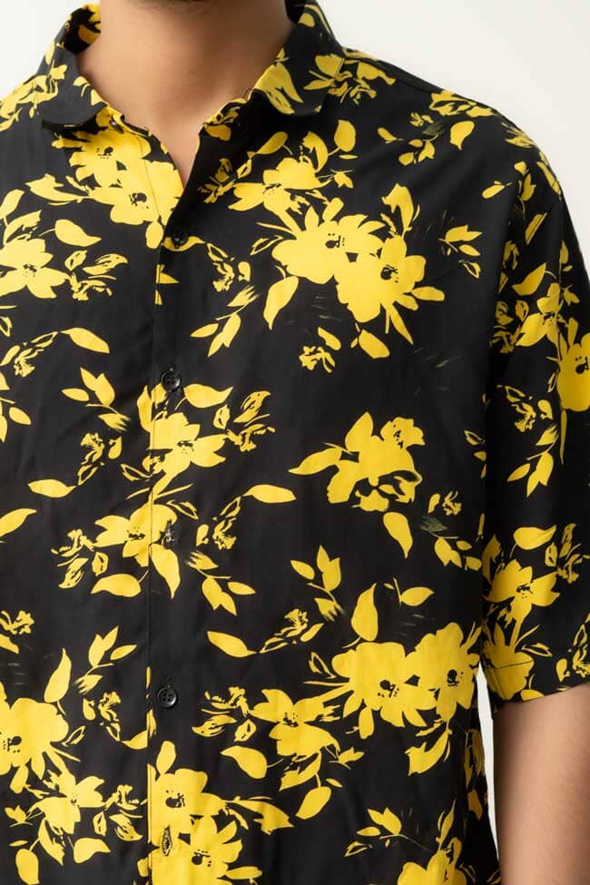 Gravity Men's Lyon Printed Casual Shirt