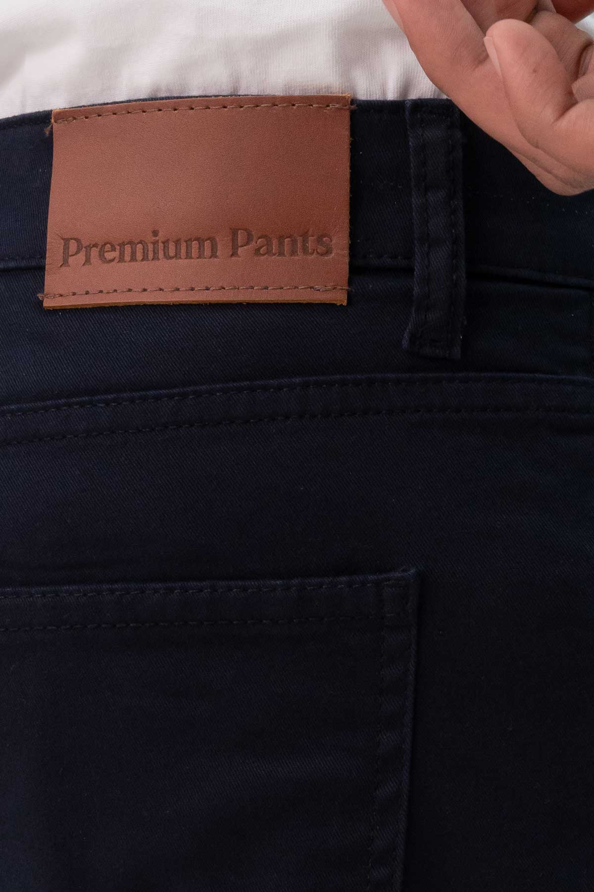 F21 Men's Straight Fit Cotton Pants