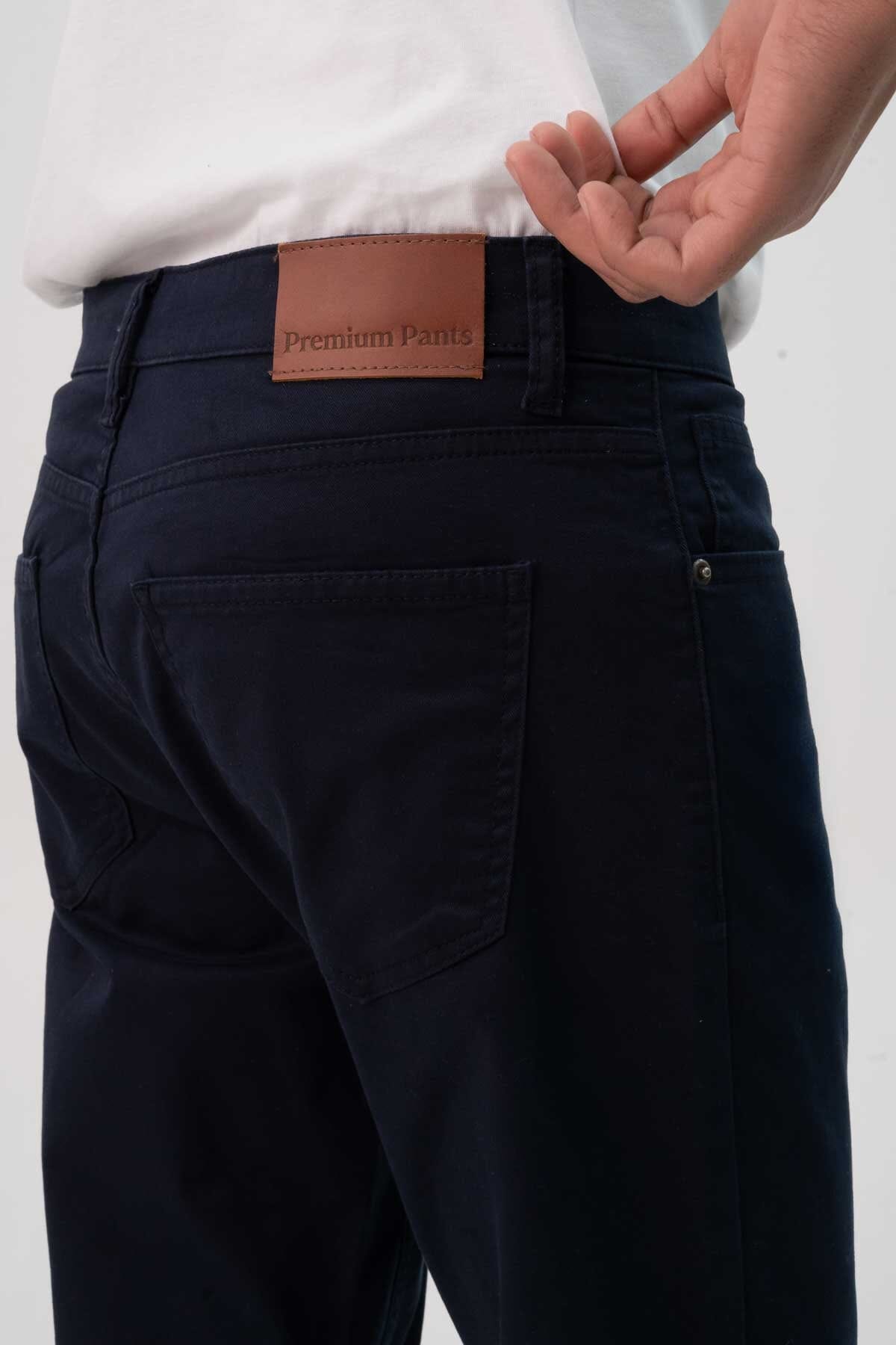 F21 Men's Straight Fit Cotton Pants