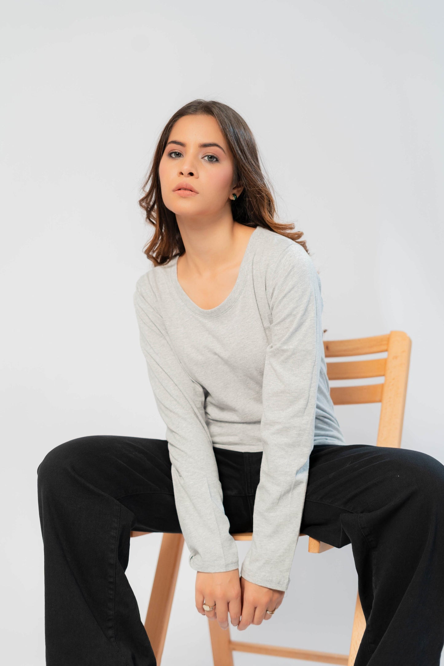 Berydale Women's Long-Sleeve Tee: Elegance in 100% BCI Combed Cotton