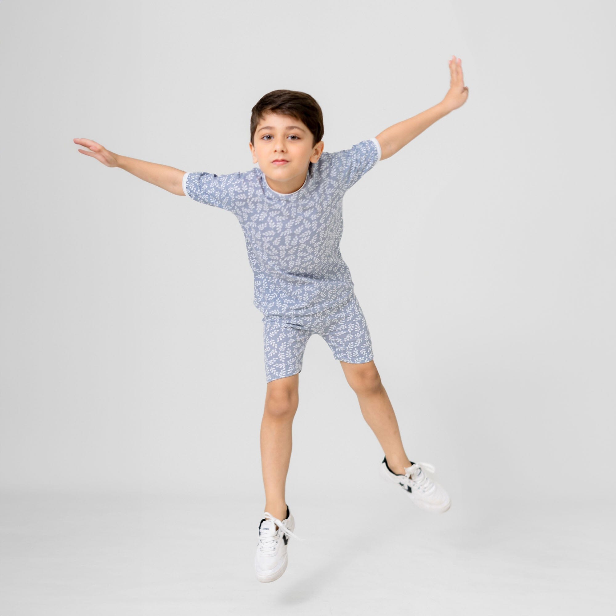Kid's Aranos Crew Neck Tee and Shorts Set Boy's Suit Set HMG 