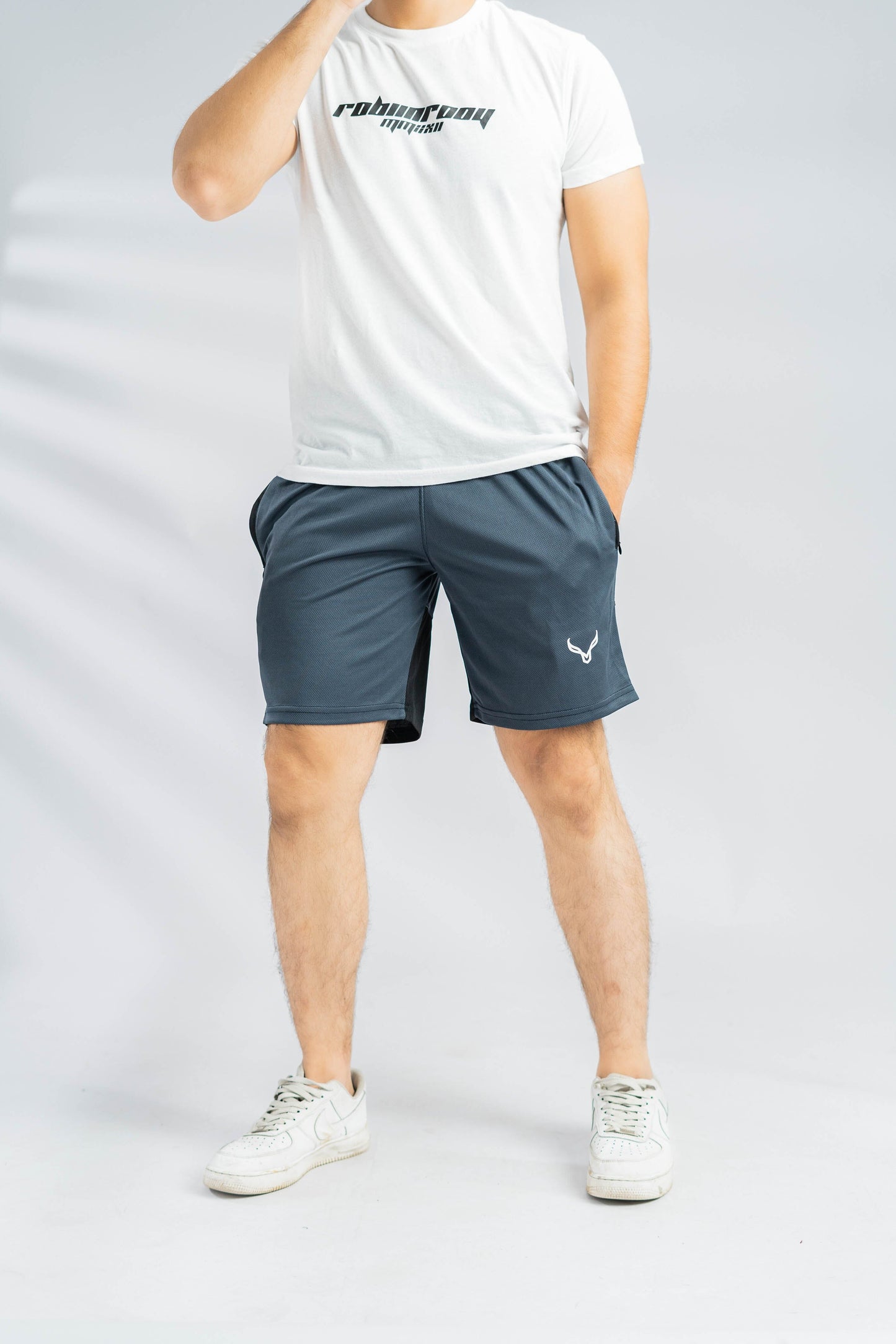 Polo Athletica Men's Rapid-Dry Gym Activewear Shorts with Side Panel Men's Shorts Polo Republica 