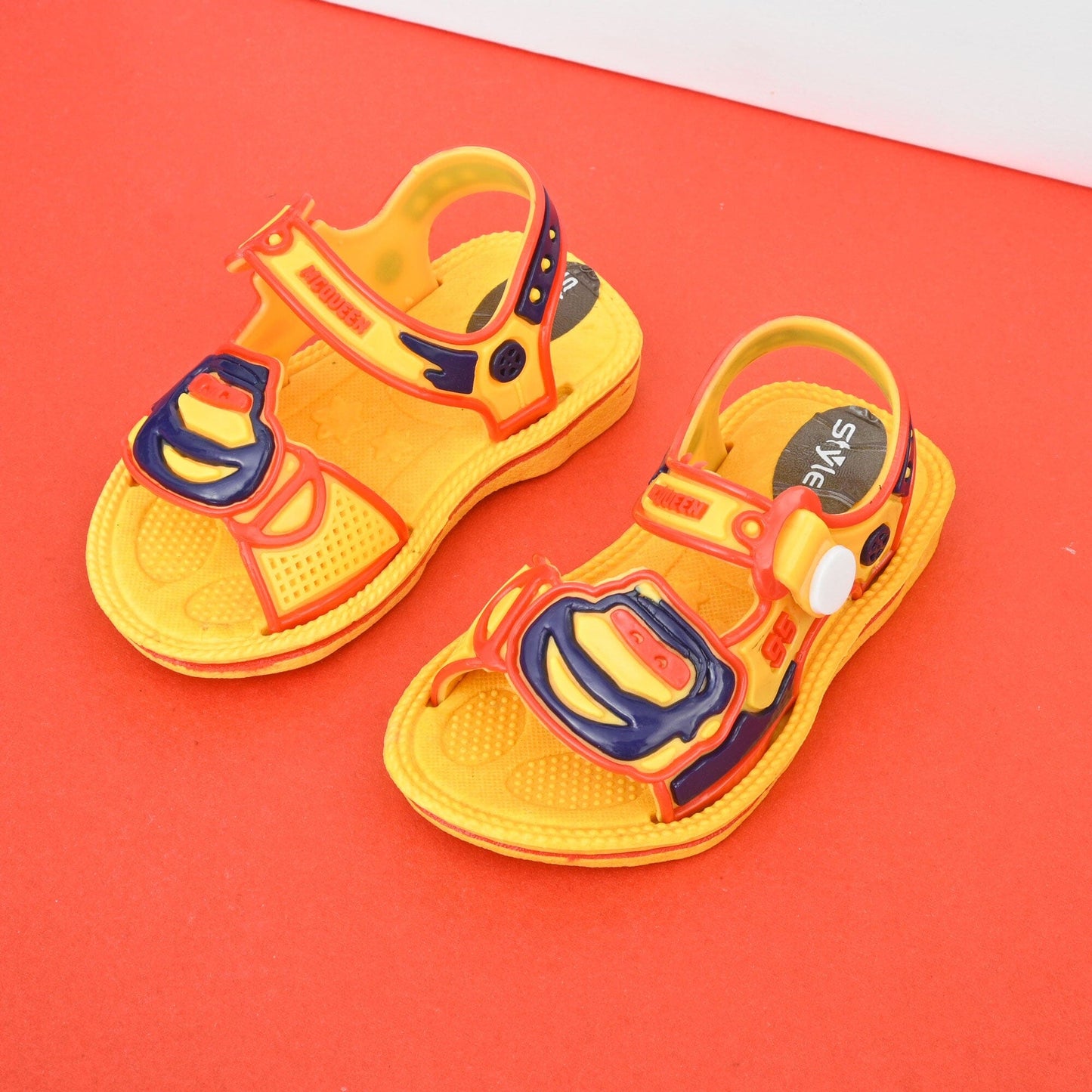Kid's McQueen Car Themed Sandals Girl's Shoes RAM Yellow EUR 18 