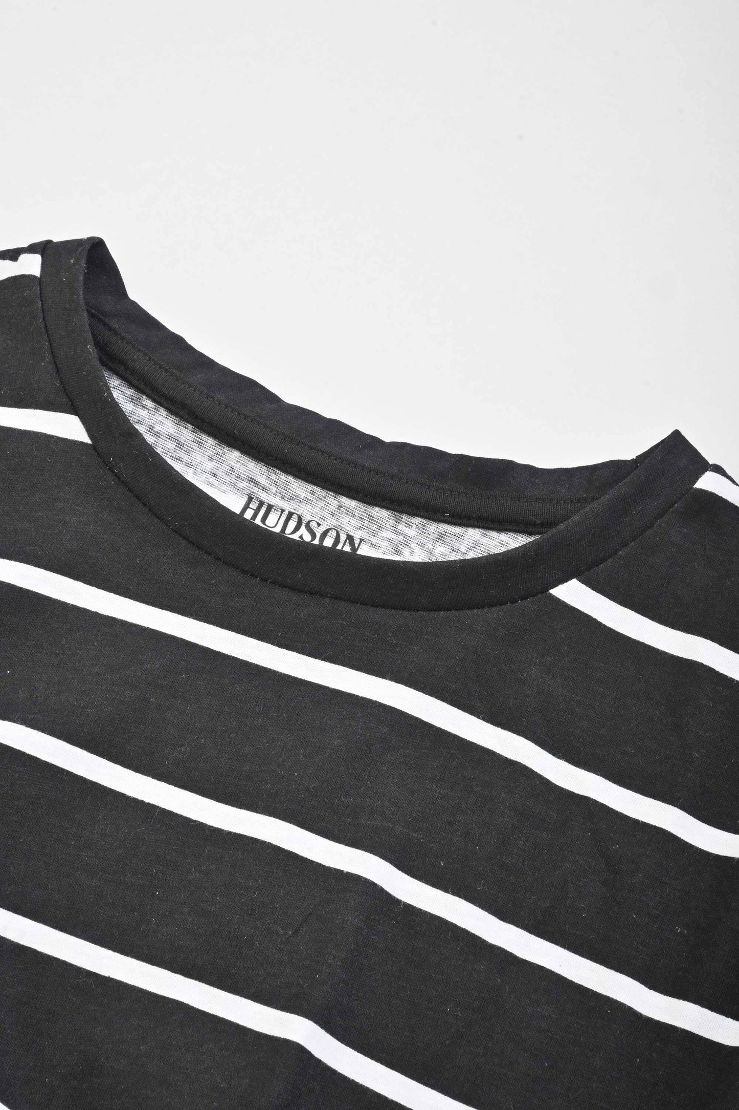 Hudson Girl's Lining Design Stylish Tee Shirt