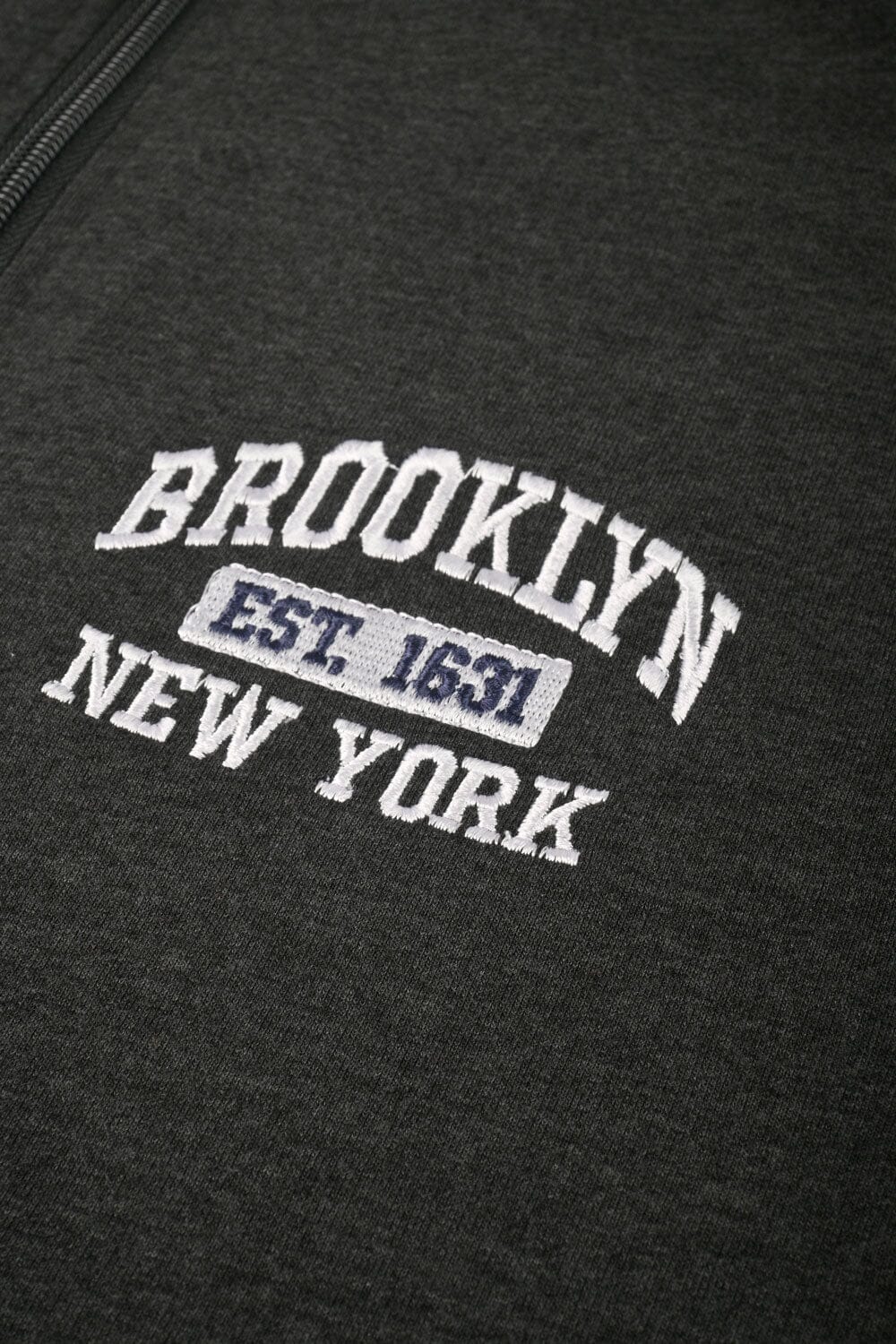 Polo Republica Men's Quarter Zipper Brooklyn Embroidered Terry Sweat Shirt Men's Sweat Shirt Polo Republica 