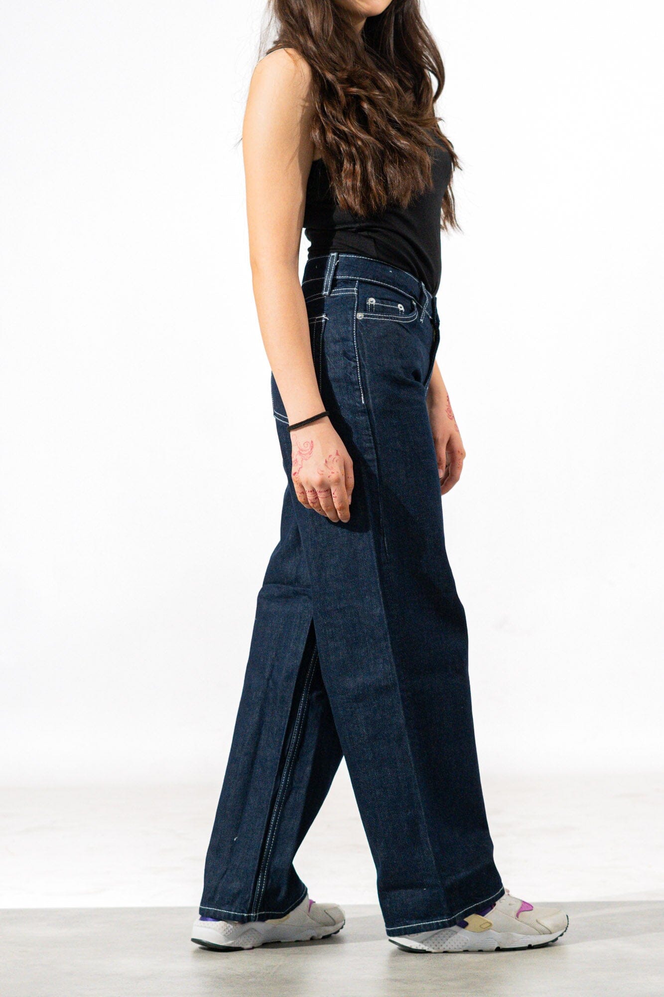 Weekday Women's Baggy Jeans