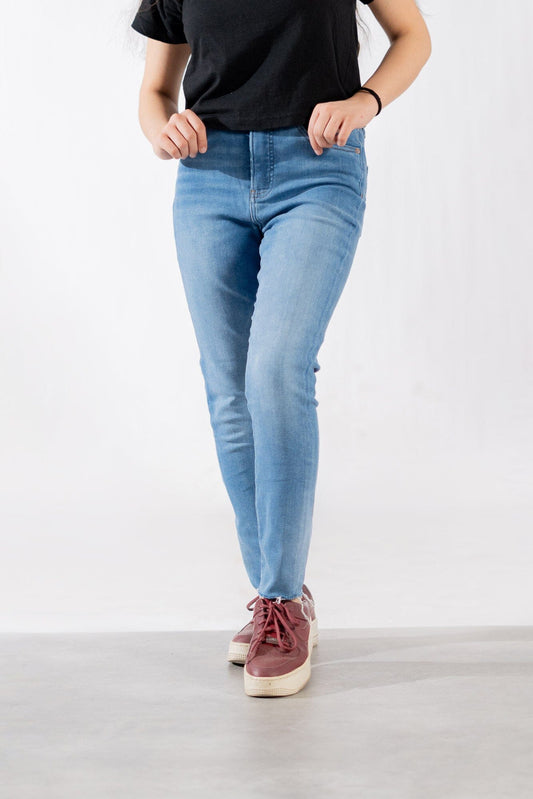 Cut Label Women's Classic Skinny Jeans Women's Denim HAS Apparel 