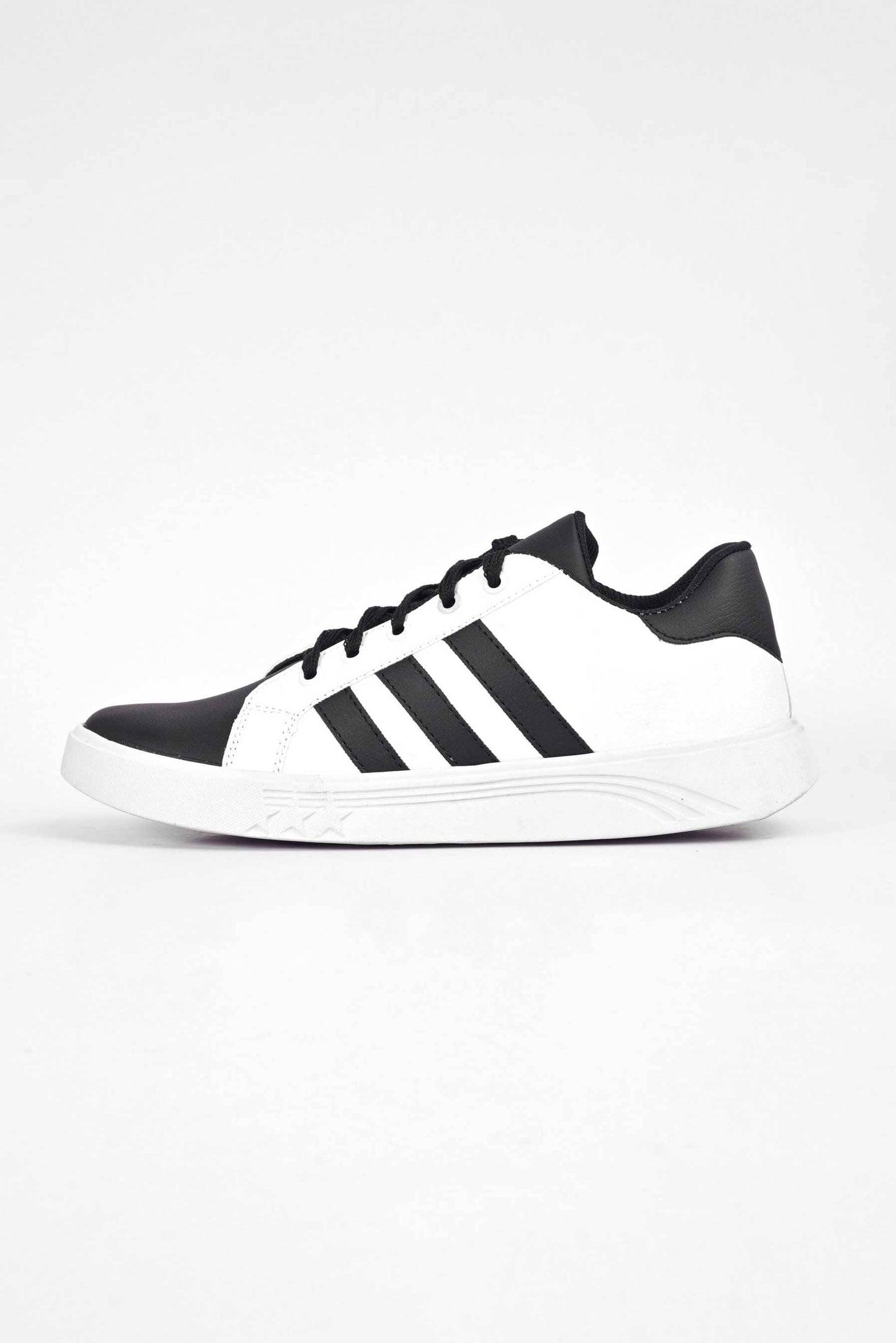 Black Camel Men's Contrast Design Sneaker Shoes