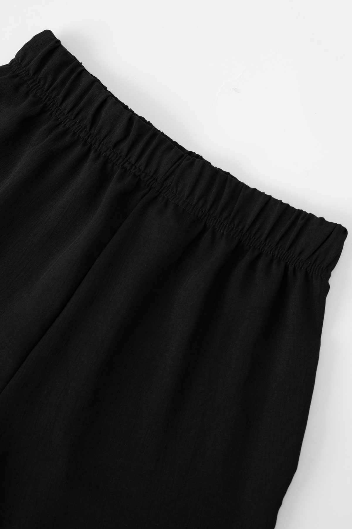 East West Women's V-Neck Textured Co-Ord Set