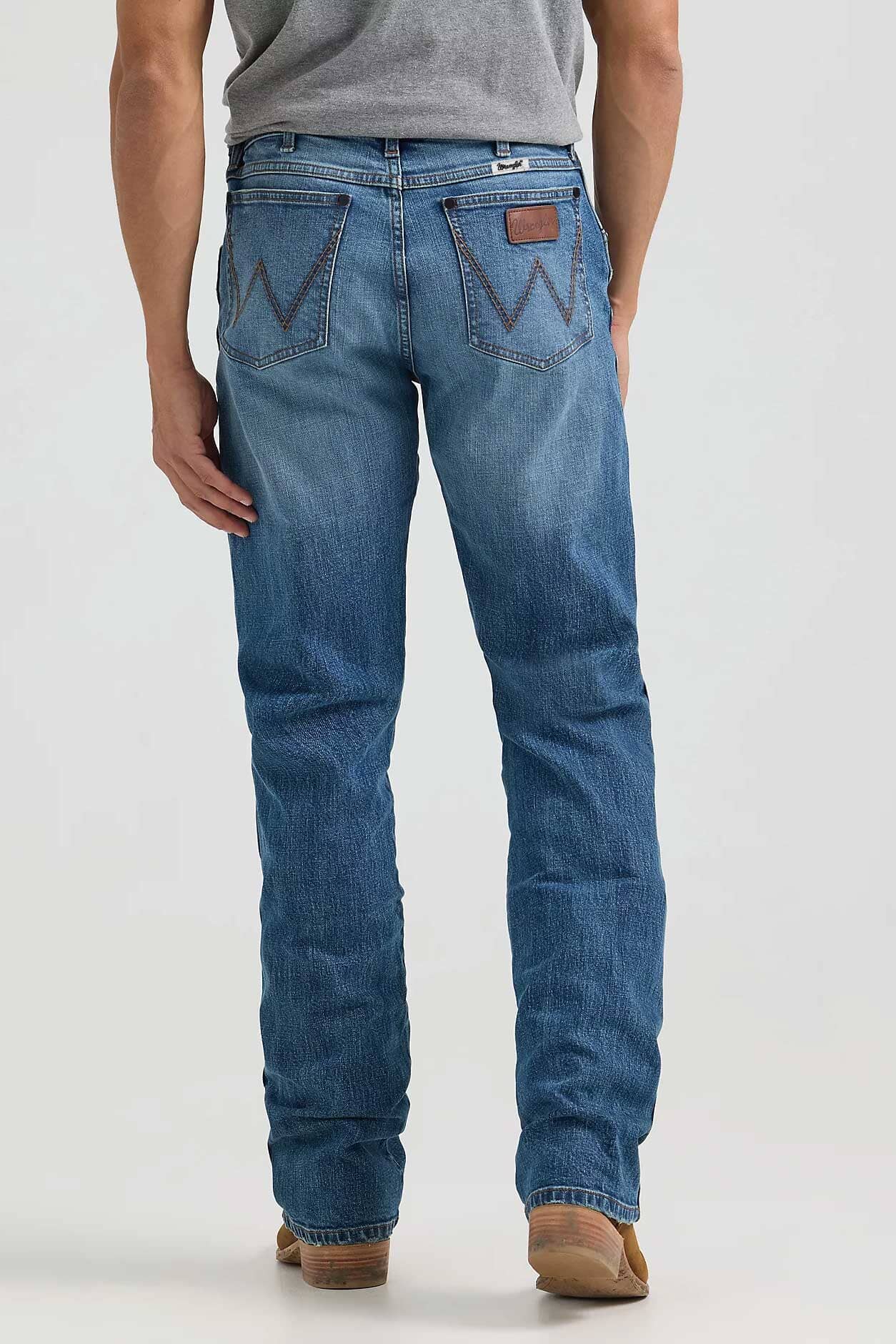 Cut Label Men's Wrangler Straight Fit Denim