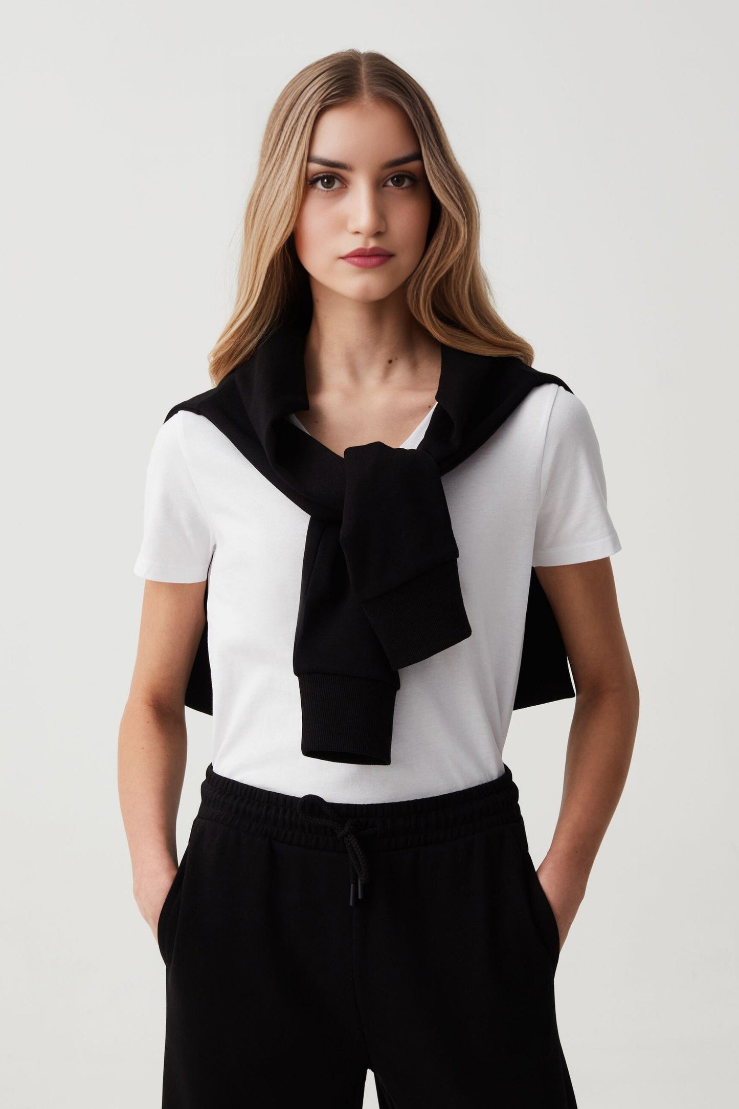 Berydale's Signature Comfort: Women's Premium Cotton Blend V-Neck Tee Women's Tee Shirt Image 