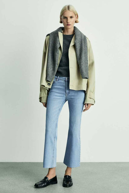 Cut Label Women's Flared Cropped Jeans