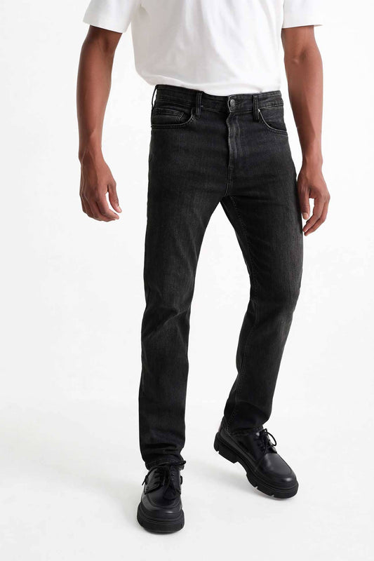 Cut Label Men's Premium Straight Fit Denim