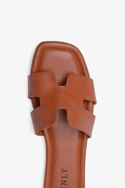 Stinly Women’s H-Strap Square Toe Flat Chappal