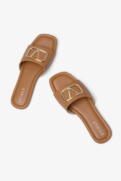 Stinly Women’s Metallic Emblem Flat Chappal