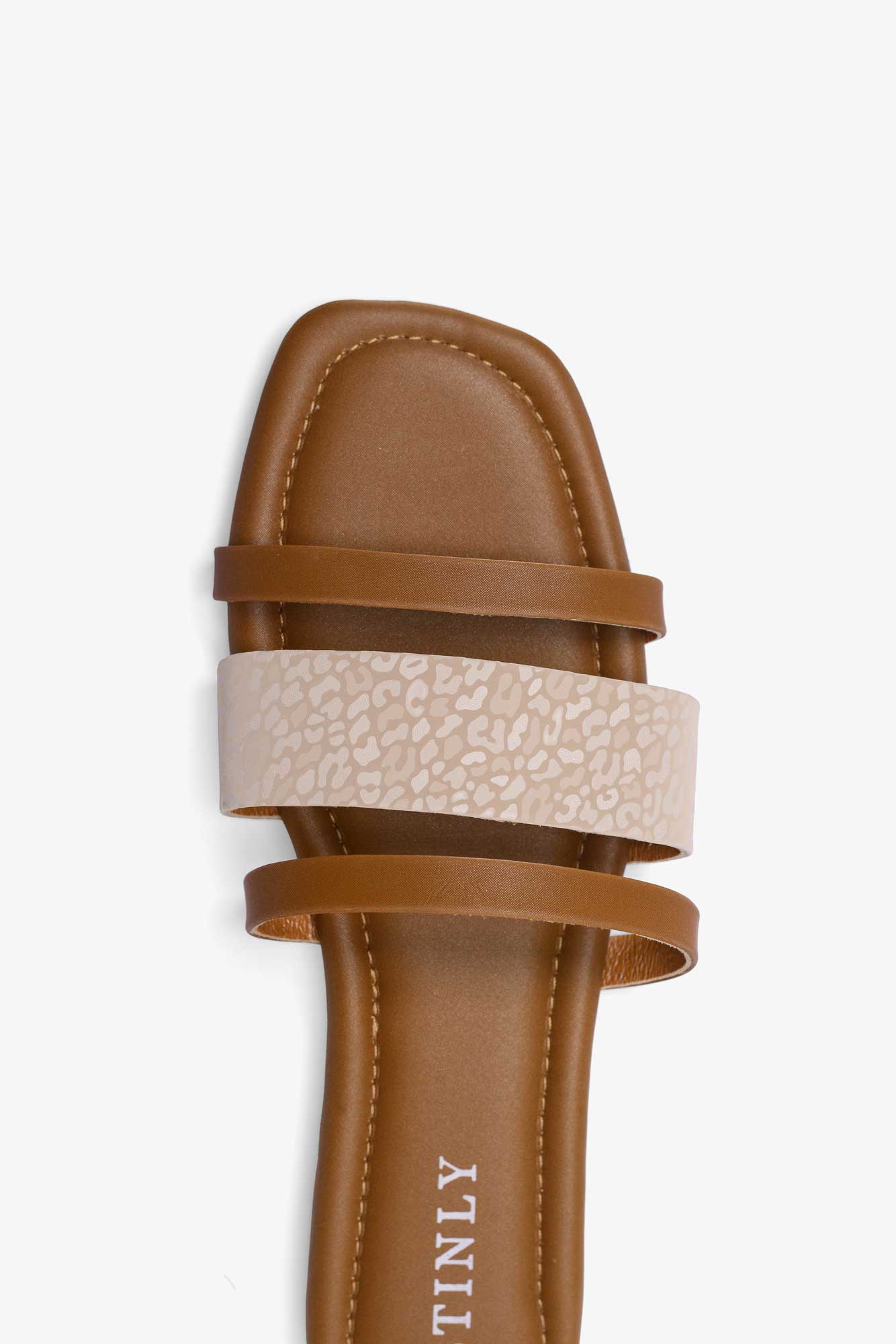 Stinly Women’s Triple Strap Flat Chappal