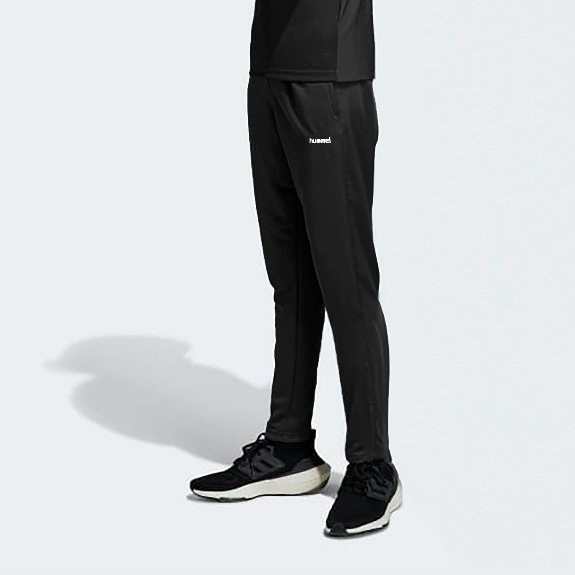Hummel Boy's Back Arrow Style Activewear Trousers Boy's Trousers HAS Apparel Black 4 Years 