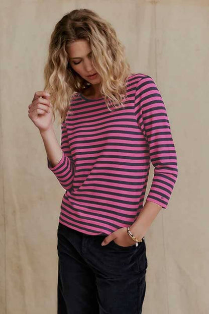 Max 21 Women's Stripes Design Long Sleeve Tee Shirt