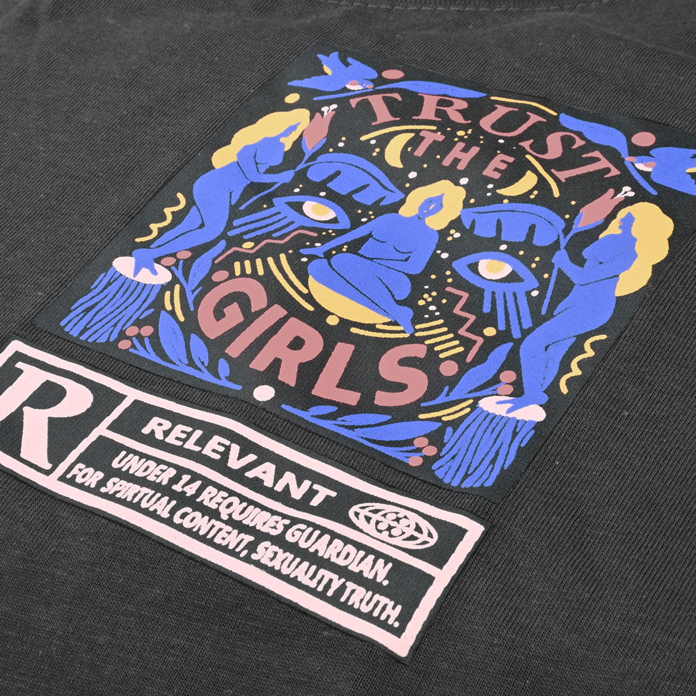 BYD Women's Trust The Girls Printed Crew Neck Tee Shirt Women's Tee Shirt Image 