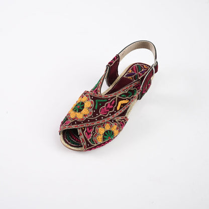 Women's Sighisoara Embroidered Design Peshwari Chappal Women's Shoes SNQ 